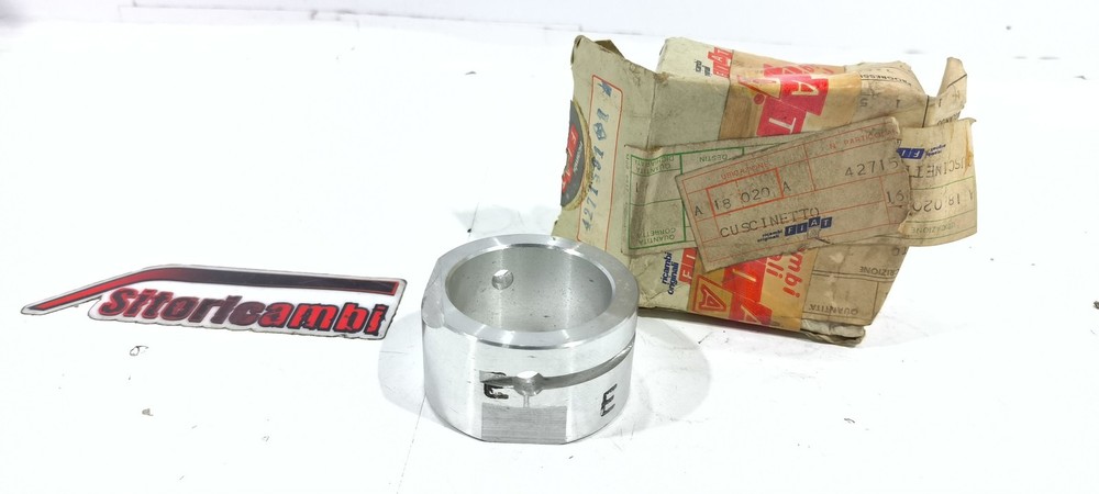 ORIGINAL DISTRIBUTION CAMSHAFT BEARING BUSHING SUITABLE FOR FIAT 850 PANDA
