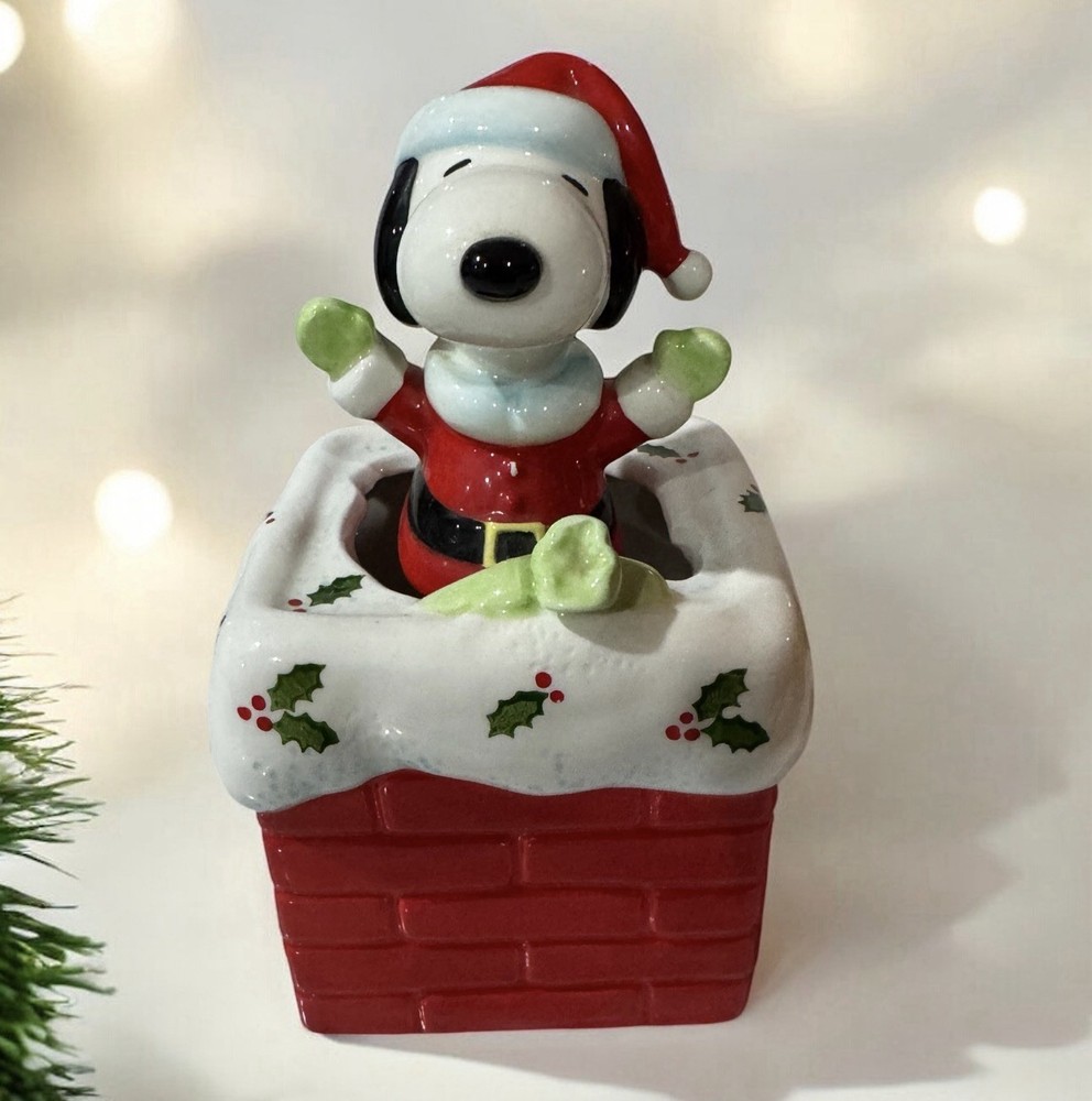 Vintage Peanuts Snoopy Santa Schmid Music Box Rare  Works “ Read “