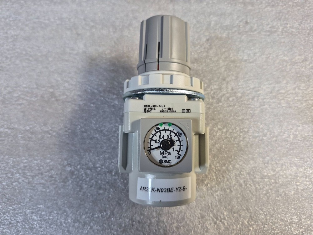 SMC AR30K‑N03BE‑YZ‑B Air Pressure Regulator NEW