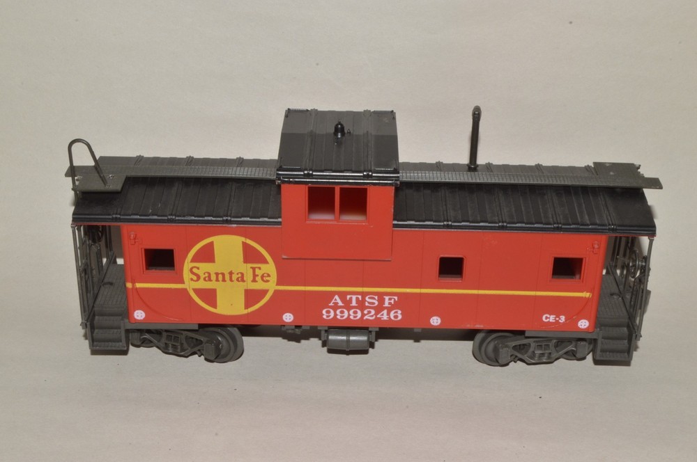 O gauge Atlas 999246 Santa Fe Ry wide vision caboose car train