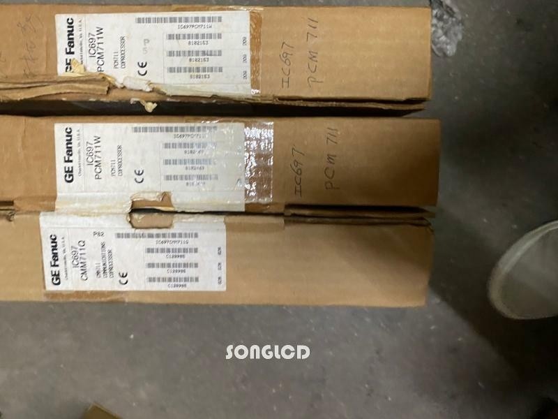 1PCS NEW IC697CMM711  via DHL or FedEx #tr