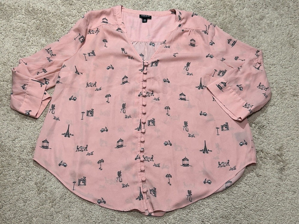 Torrid Womens Shirt Size 00 Multicolor Fancy Print Buttons Classic Dressy Flowy