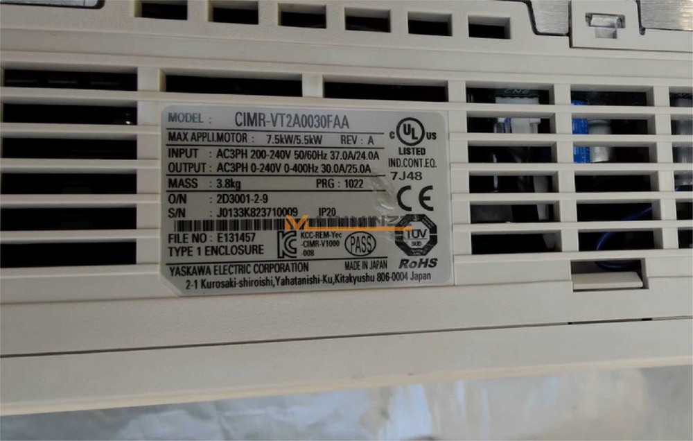 ONE Used YASKAWA Frequency Converter V1000 CIMR-VT2A0030FAA