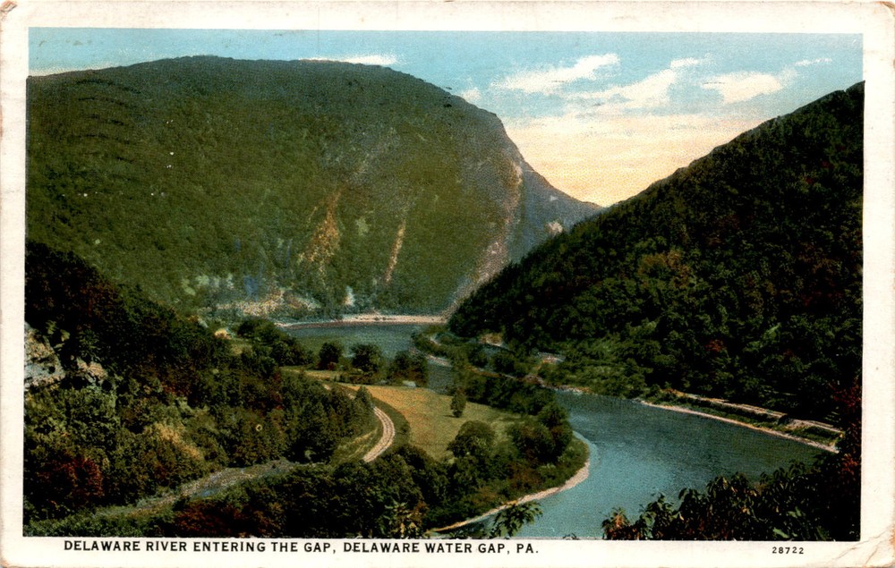 DELAWARE RIVER, DELAWARE WATER GAP, PA, HARRIS, JESS Postcard