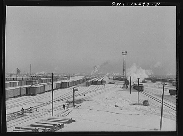Untitled photo, : Chicago, Illinois. One of the Chicago and Northwestern