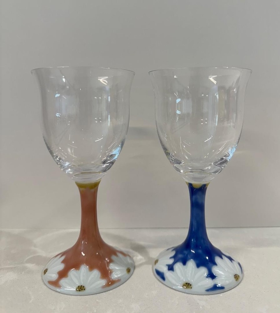 Kutani Ware Japan Glass Pair Wine Goblets Colorful Kutani Yaki