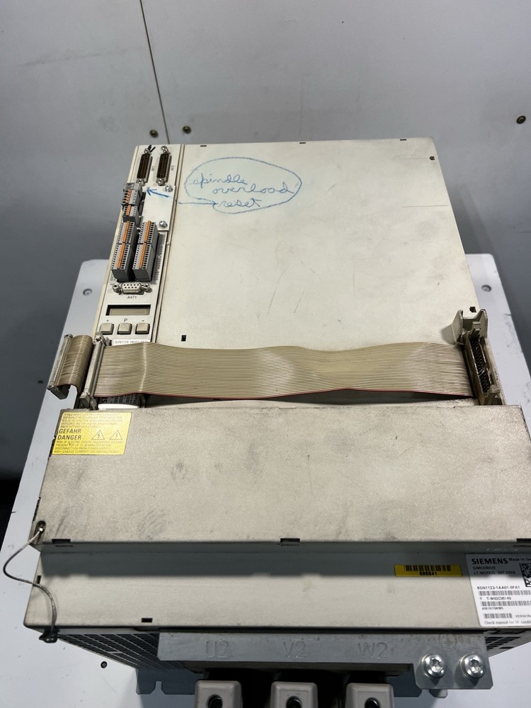 Siemens 6SN1123-1AA01-0FA1 SimoDrive LT Modul Int 200A