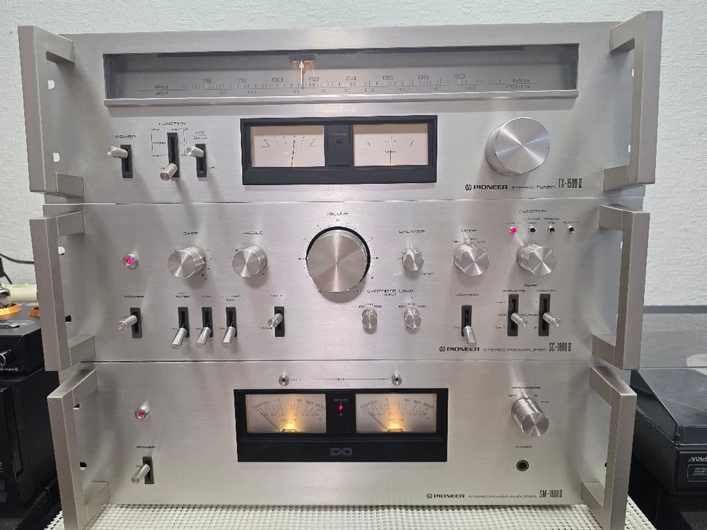 Vintage Pioneer SM-1800II SC-1800II TX-1500II Stereo System Amplifier amp Tuner