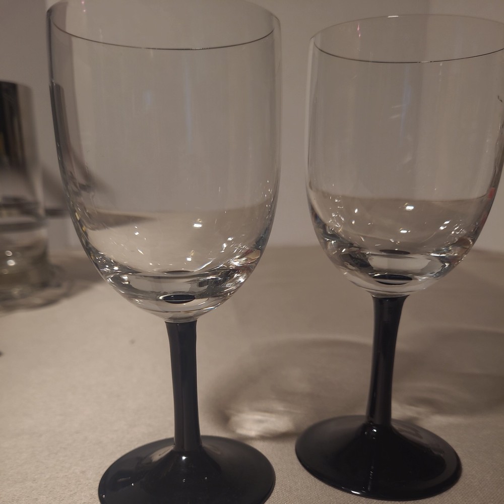 Vintage Luminarc Black Stem Wine Glasses Made in France 8 oz Set of 2