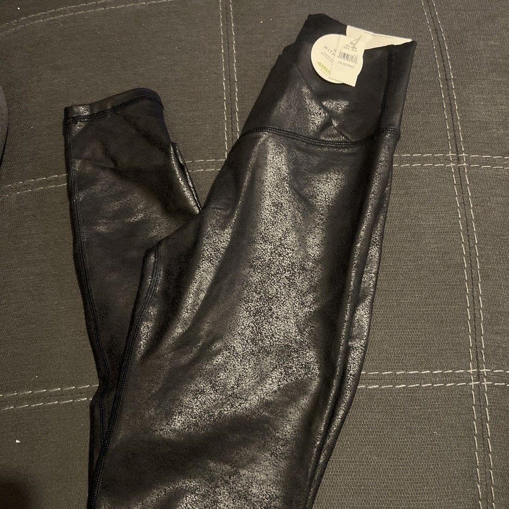 NWT Offline By Aerie Faux Leather Leggings- Size XS short - Black