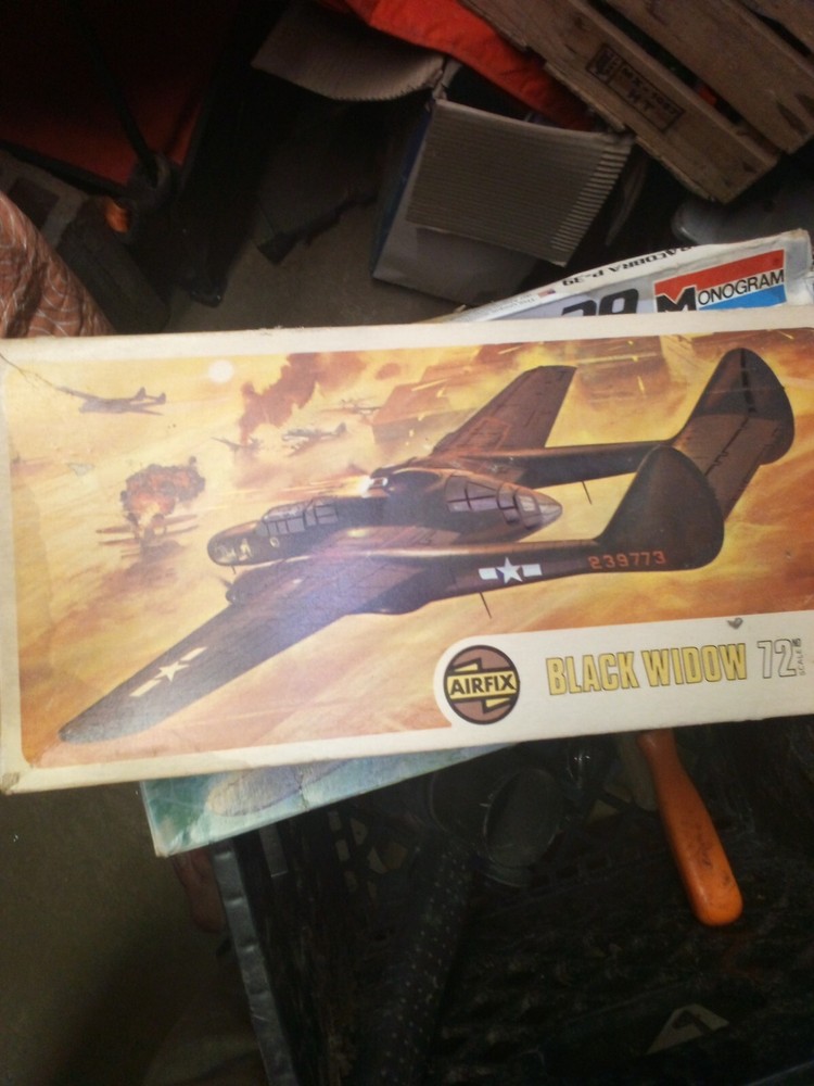 Vintage AIRFIX 1/72 Dornier 17 Model Airplane Kit #04014-1 New Open Box