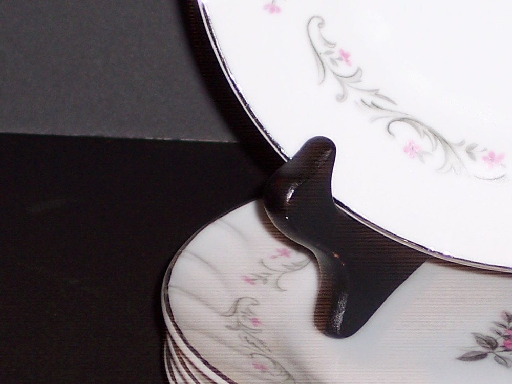 Set of 4 Japan Royal Swirl Fine China Bread Plates Pink Flowers Rose 6 1/4