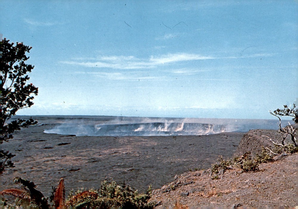 Halemaumau Crater, Hawaii Volcanoes National Park Postcard