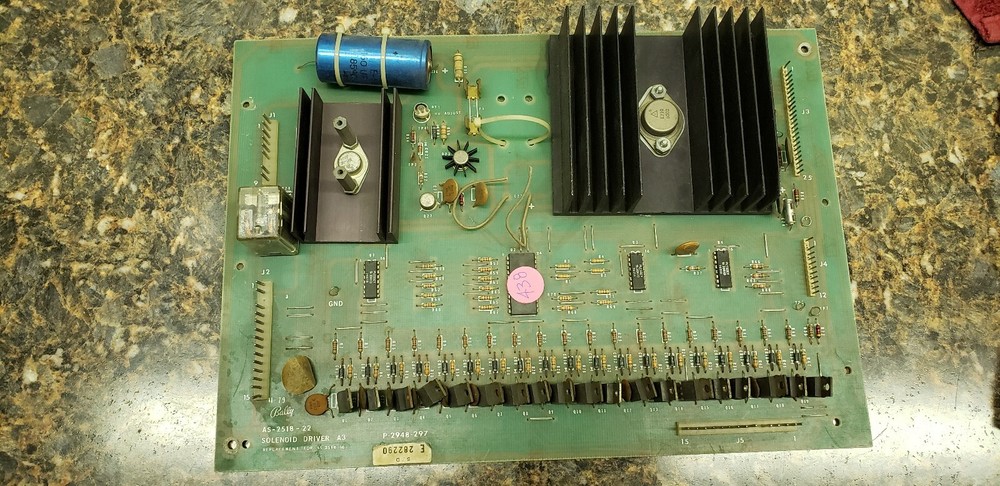 Bally Electronic Pinball Machine Solenoid Driver Board for parts/repair, #438