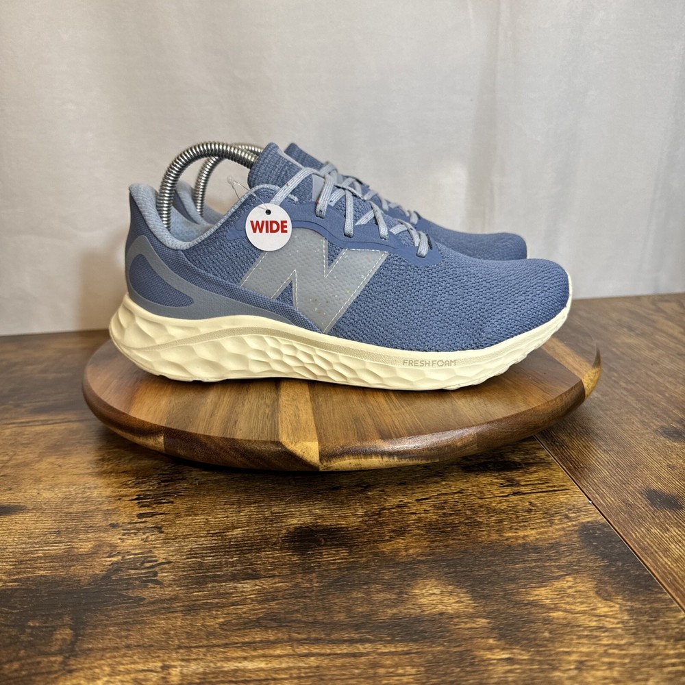 New Balance Womens Arishi V4 Blue Fresh foam Running Shoes Size 9.5 D