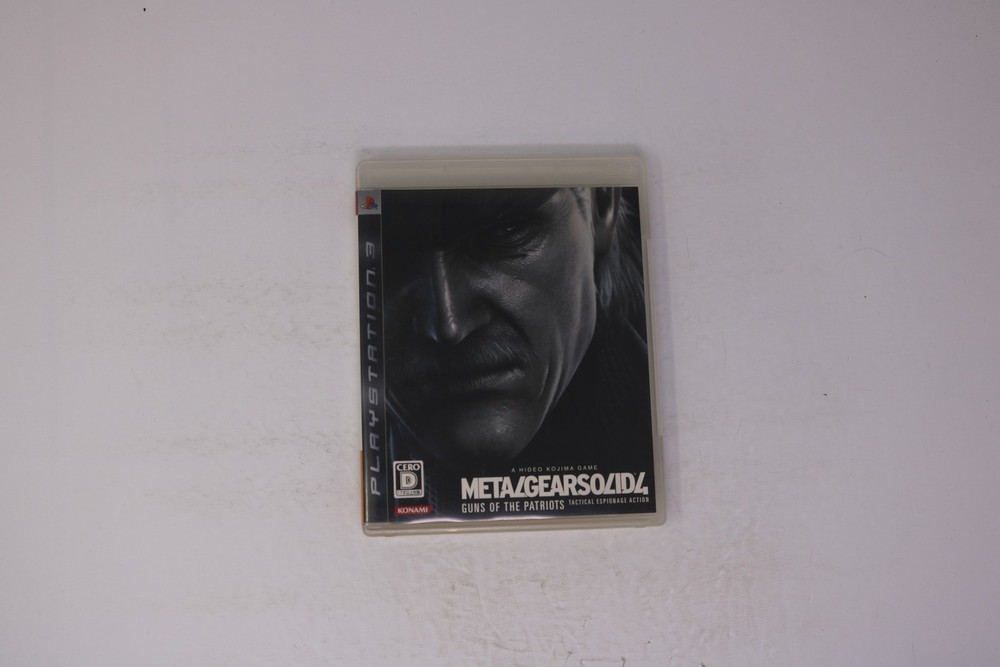 Metal Gear Solid 4 Guns of the Patriots PlayStation 3 (Japan) JPN