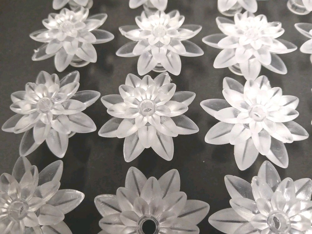 Vintage Christmas Plastic 32 Flower Light Covers