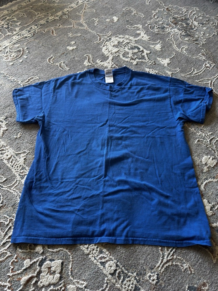 Gildan Heavy Cotton Men’s Blue Solid Crew Neck Short Sleeve T-Shirt Size L