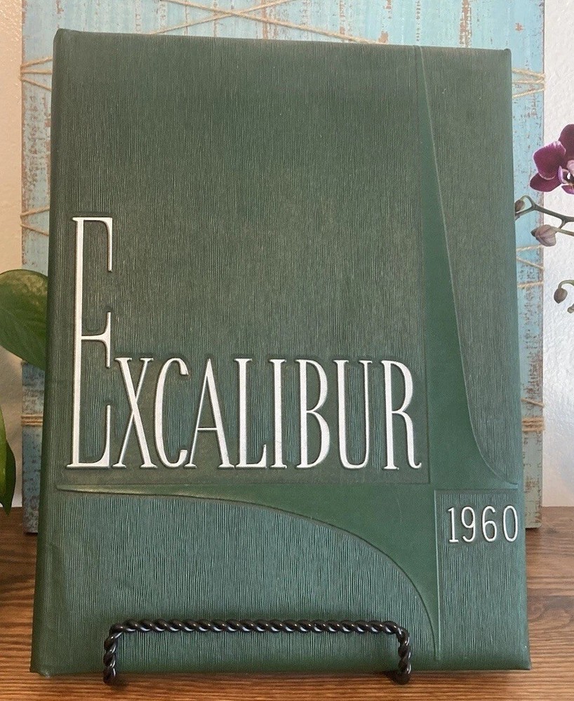 Vintage Excalibur College of Holy Names Oakland California 1960 Yearbook