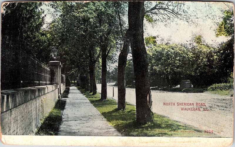 Postcard ROAD SCENE Waukegan Illinois IL m/09 AK6223