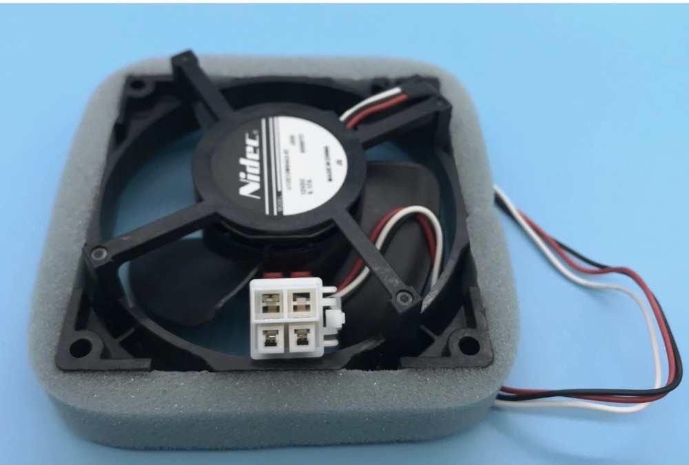 DA81-06013A Brand New  Refrigerator Fan Motor  U92C12MS1B3-52