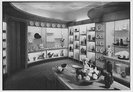 New York City NY Rorstrand Inc 1950 5th Ave Corner Shelves Table Display