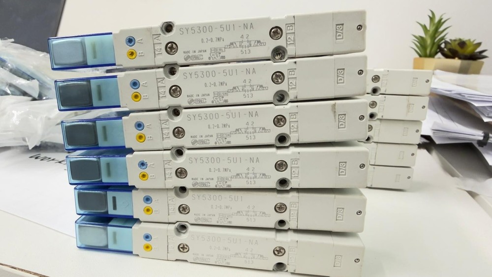 SMC SY5300-5U1 Solenoid Valve