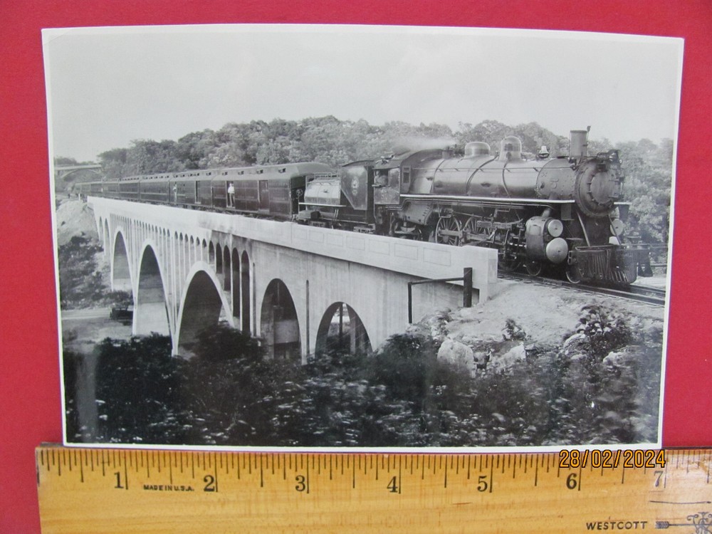KANSAS CITY SOUTHERN RAILROAD LOCOMOTIVE #808 ORIGINAL PHOTO w PASSENGER TRAIN