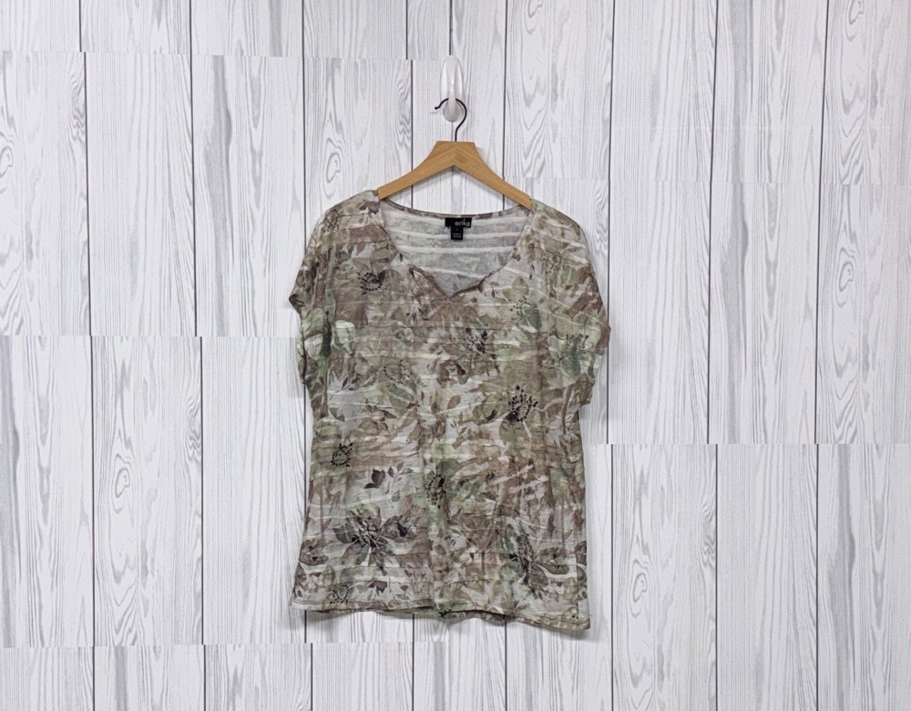 Erika top womens size large short sleeve shirt patterned pullover