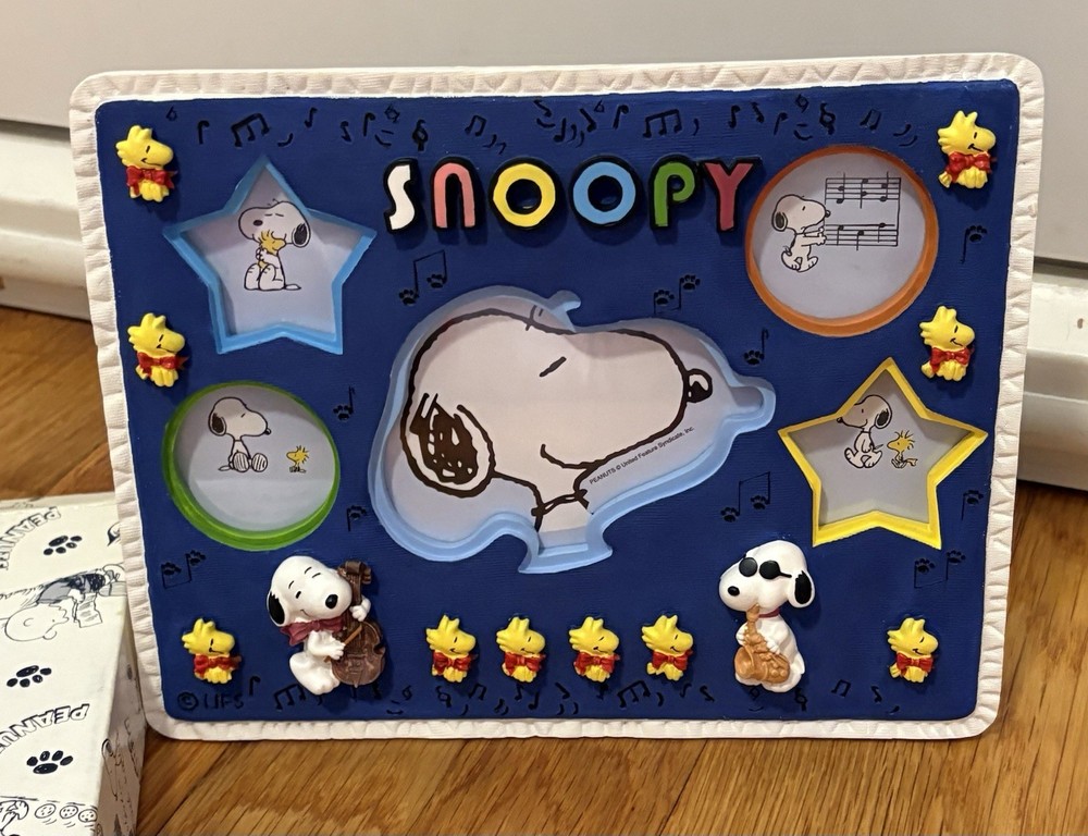 Vintage Peanuts Snoopy & Woodstock Sun Hing Picture Frame MIB Rare Collectible