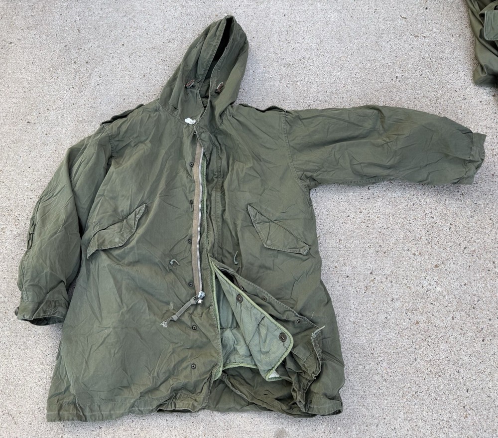Vintage M-1951 Fishtail Parka Shell w/ Liner Medium 1953 US Army Mint