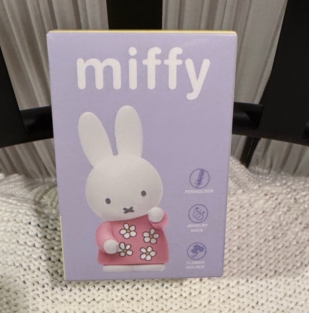 Miffy Animation Figurine Penholder Jewelry Rack Flower Holder Blind Box