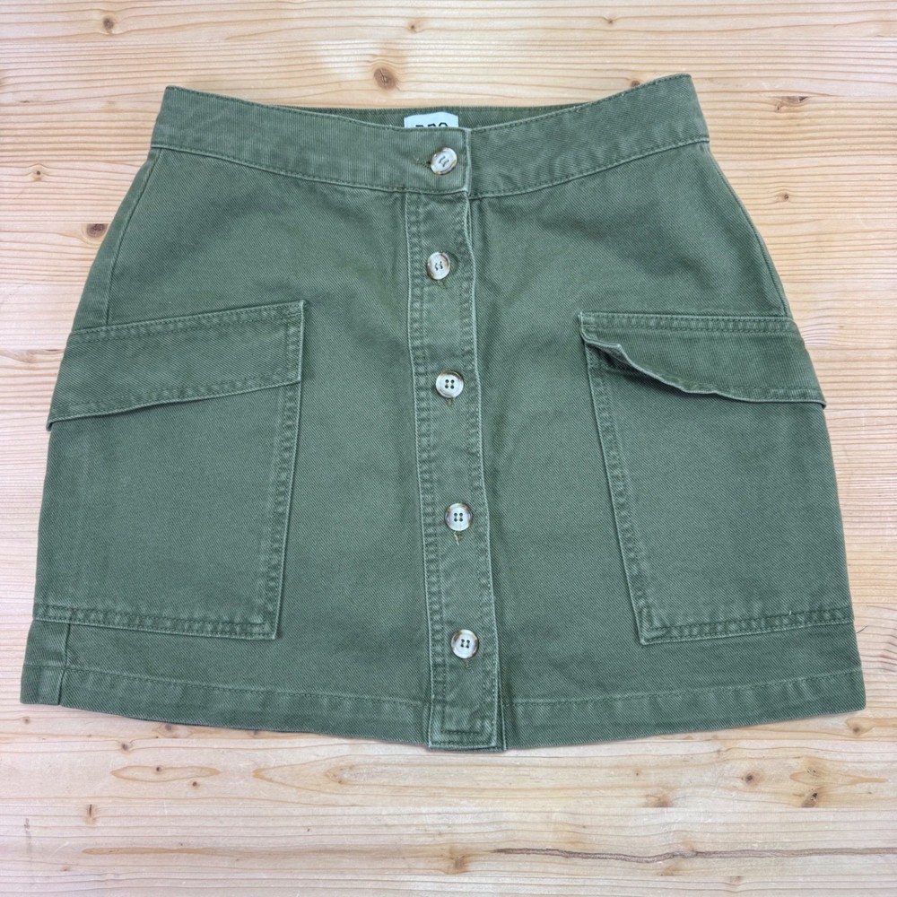 BDG Olive Green Button-Front Utility Mini Skirt Size Small Women's Cargo Style