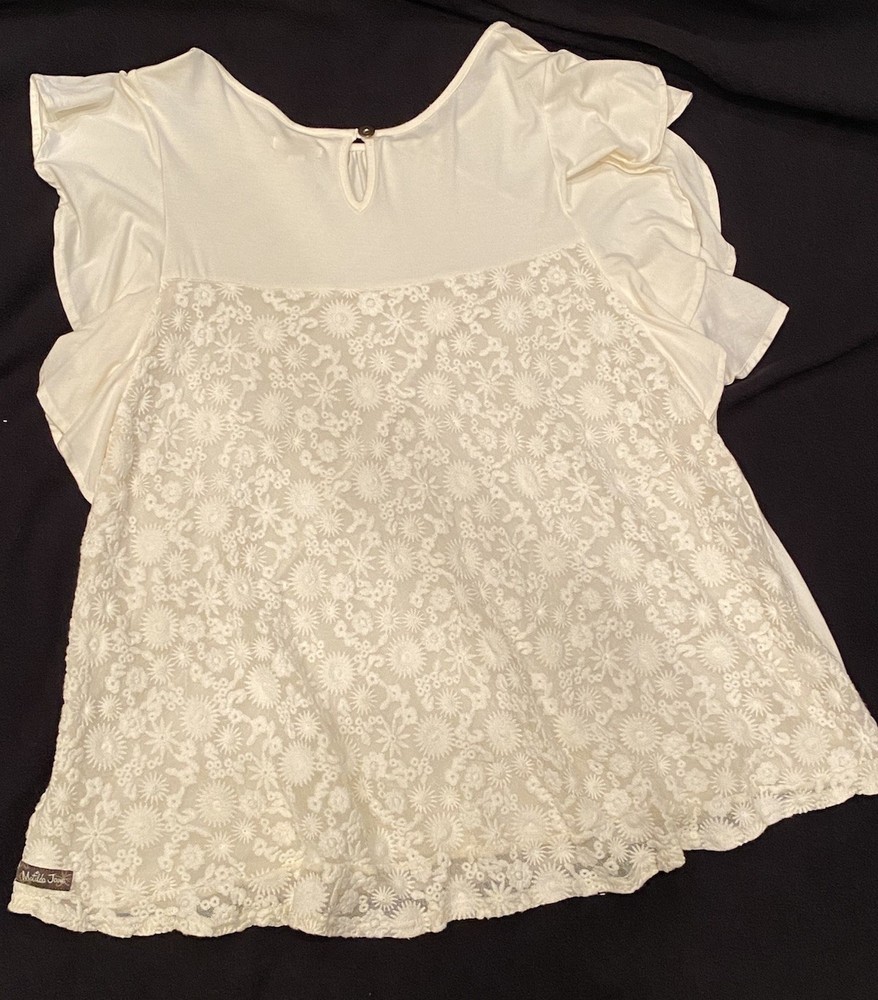 Matilda Jane Woman’s  Ivory Floral Lace Blouse S Button Ruffle Short Sleeve