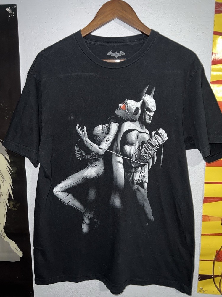 RARE vtg Batman Arkham City Catwoman Tee L Game Promo PS3 Xbox Y2K Pinup Girl US
