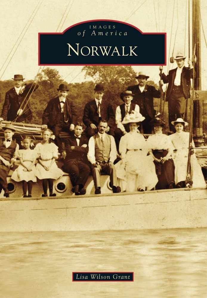 NEW Arcadia Publishing Norwalk, CT 9781467121163 Images of America Trade Paperba