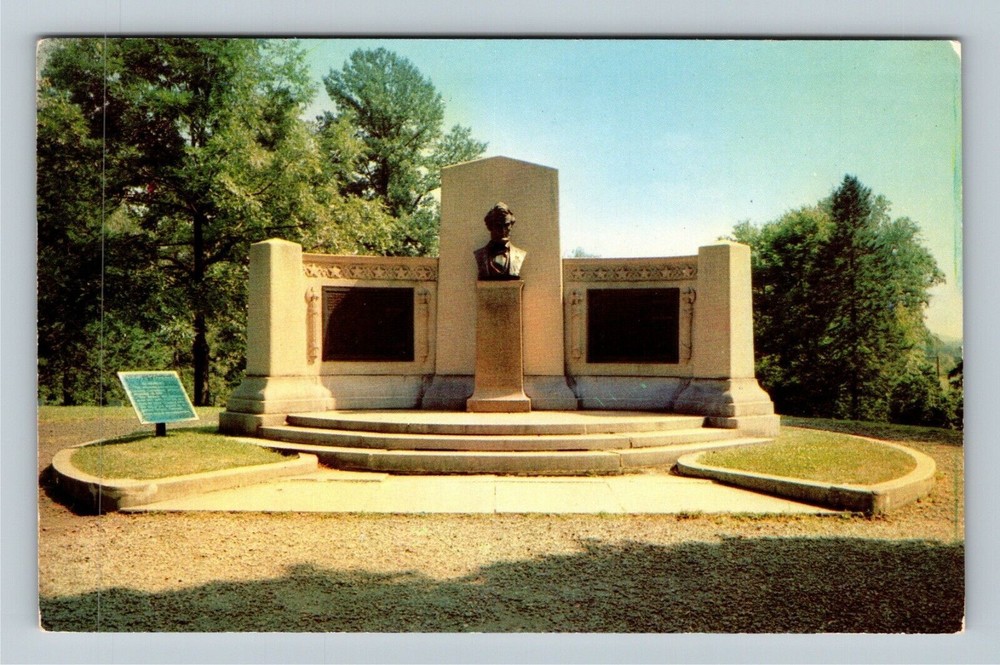 Gettysburg PA-Pennsylvania, Lincoln 1863 Speech Memorial, Bust Vintage Postcard