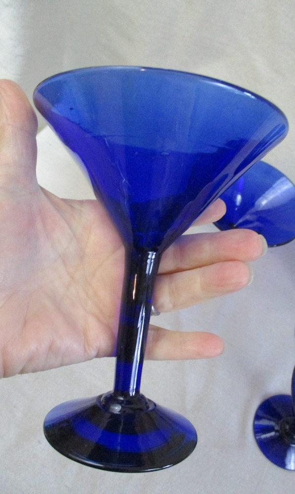 Hand Blown Heavy Mexican Style Cobalt Blue Stem Glass Martini Cocktail Glass
