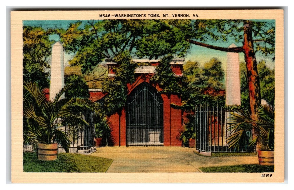 Vintage Washington's Tomb Mt. Vernon VA Linen Postcard Ivy Covered