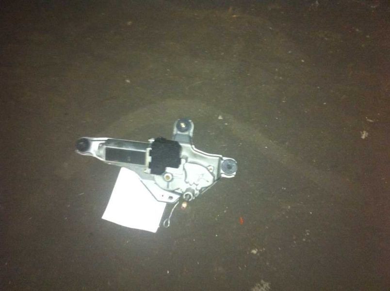 Rear Wiper Motor Compatible with 2001-2005 Toyota RAV4