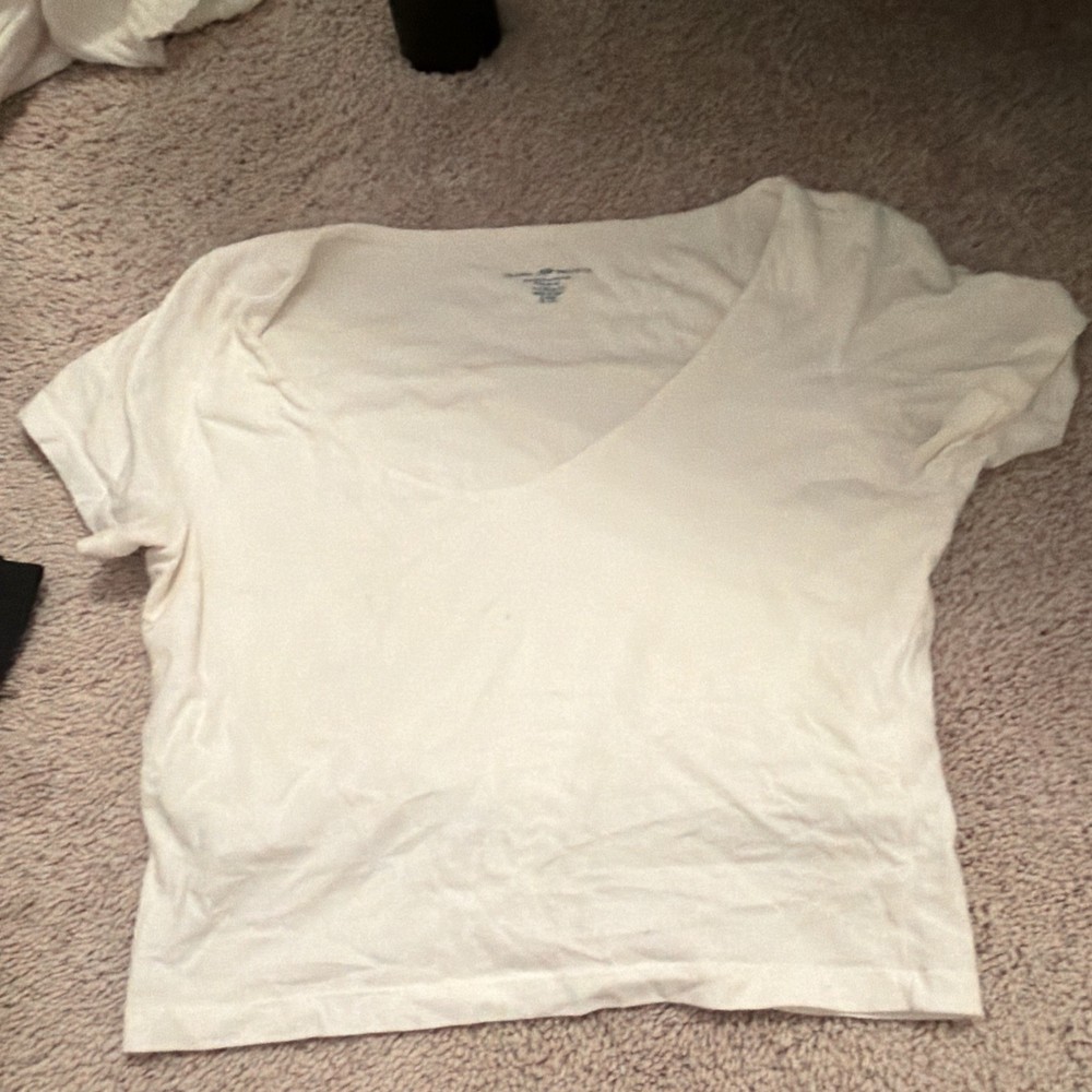 Brandy Melville Women's White V-Neck Short Sleeve T-Shirt One Size
