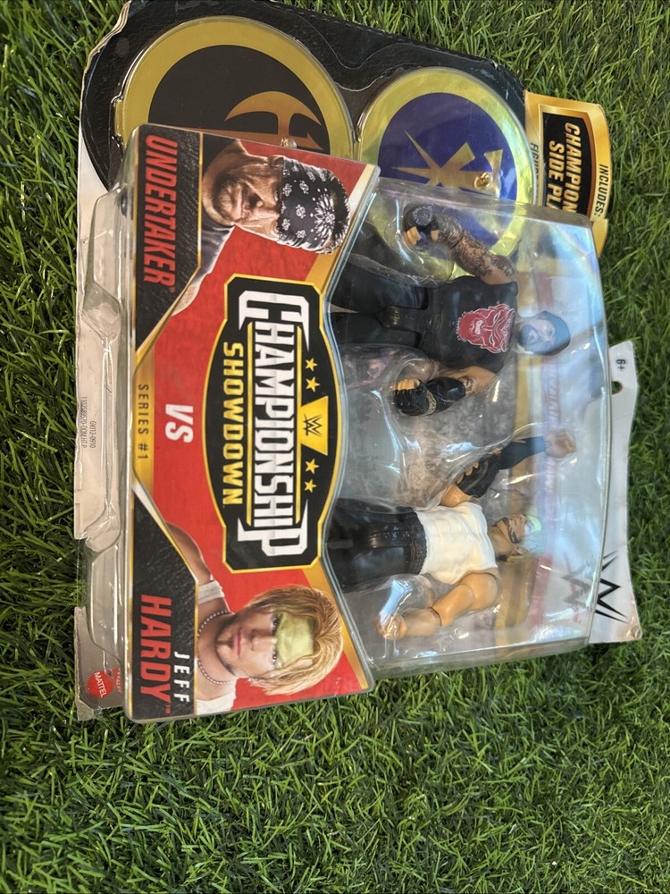Undertaker & Jeff Hardy - WWE Championship Showdown Series 1  Action Figure Set