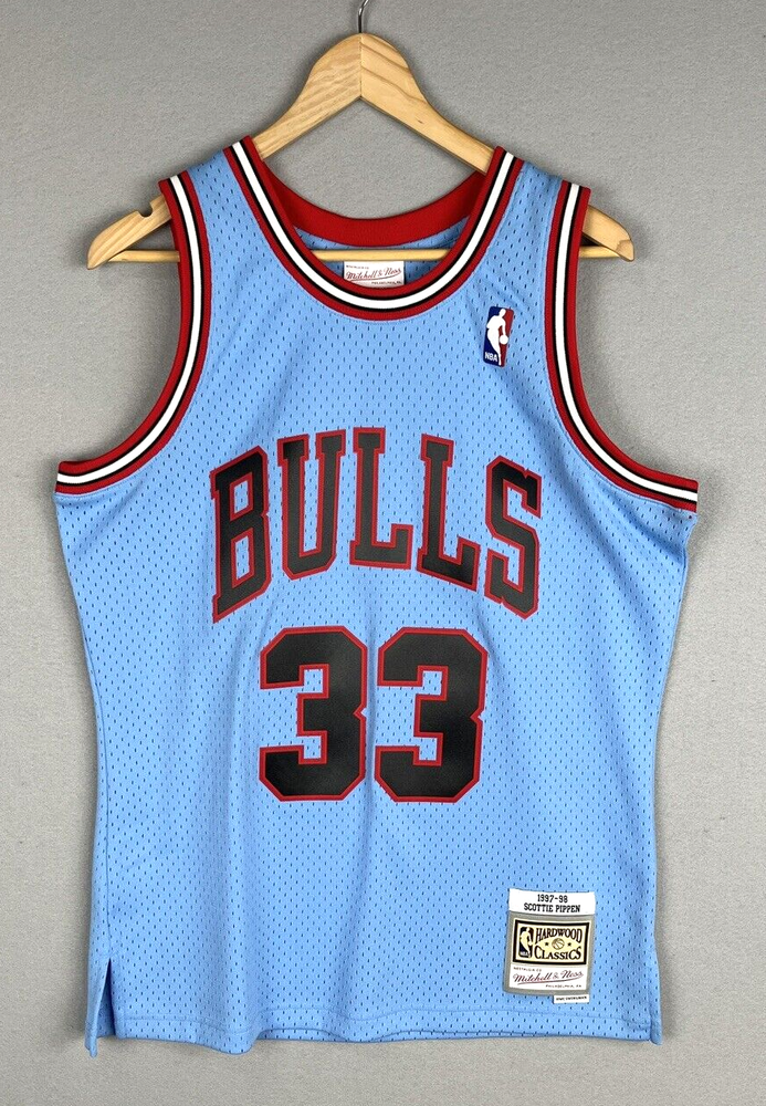 Camiseta deportiva Mitchell Ness mediana de los Chicago Bulls Scottie Pippen #33 Reload Swingman de la NBA
