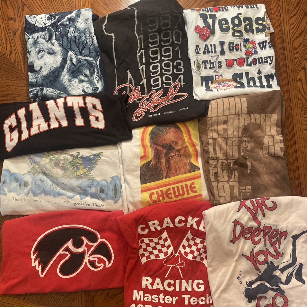 Vintage 90s Y2K T-shirt Lot Of 10 NASCAR MLB Giants Prog Band Chewie Star Wars