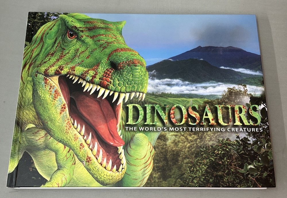 Dinosaurs: The Worlds Most Terrifying Predators - Hardcover - VERY GOOD