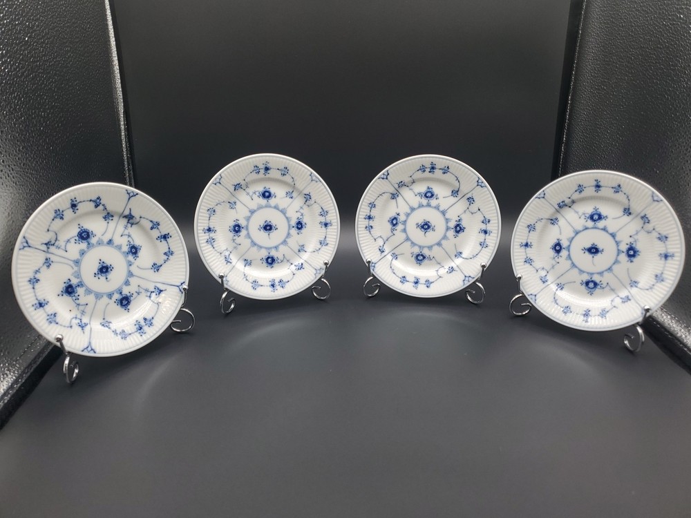 Royal Copenhagen Blue Fluted Plain Bread & Butter Plates #181 Set of (4)