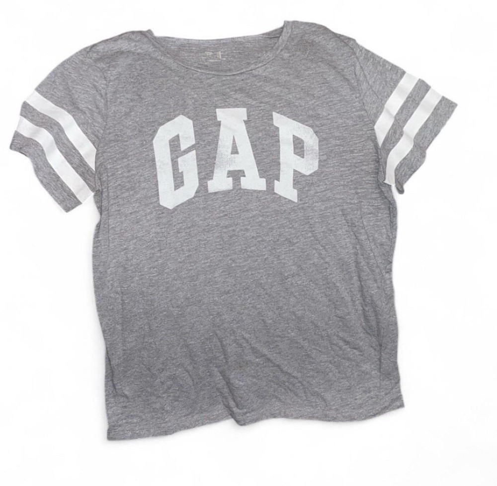 Vintage GAP Gray T-Shirt Women’s Medium Y2K 2000s Minimalist Casual Tee
