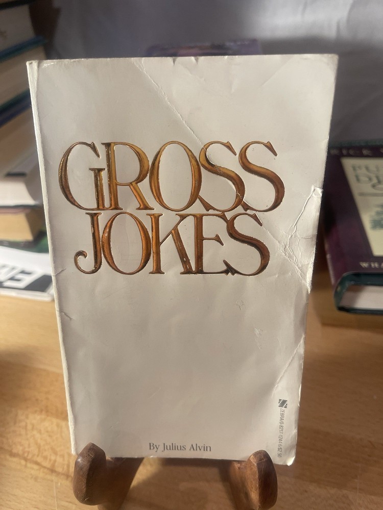 Gross Jokes by Alvin Julius Pre Owned Paperback