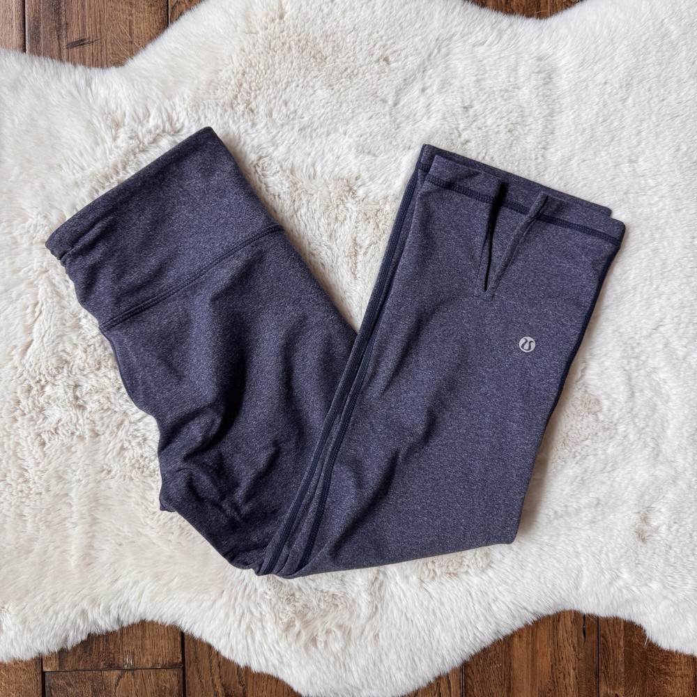 Lululemon Athletica Heather Blue Cropped Kick Flare Yoga Pant Womens Size 4