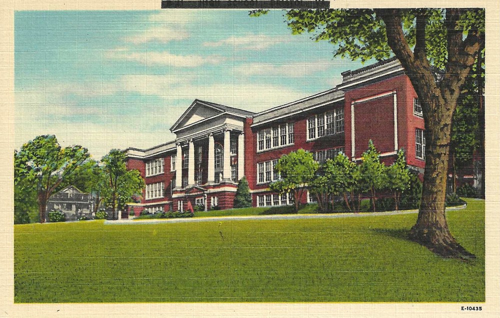 c 1940 Bristol, VA Virginia ~ Bristol Junior High School ~Linen UNP Postcard